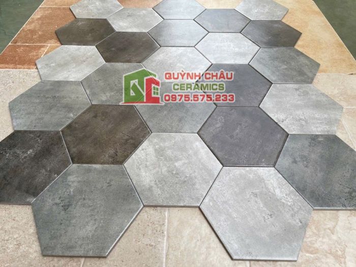 Gạch lục giác xám đen vân xi măng đậm