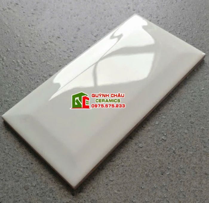 Gạch thẻ 75x150 trắng bóng vát cạnh