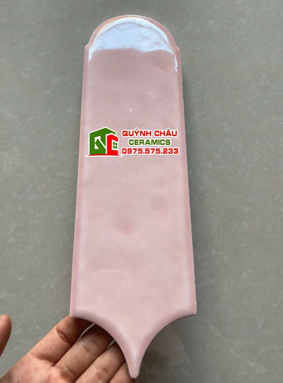 Gạch thẻ lông vũ gợn sóng màu hồng