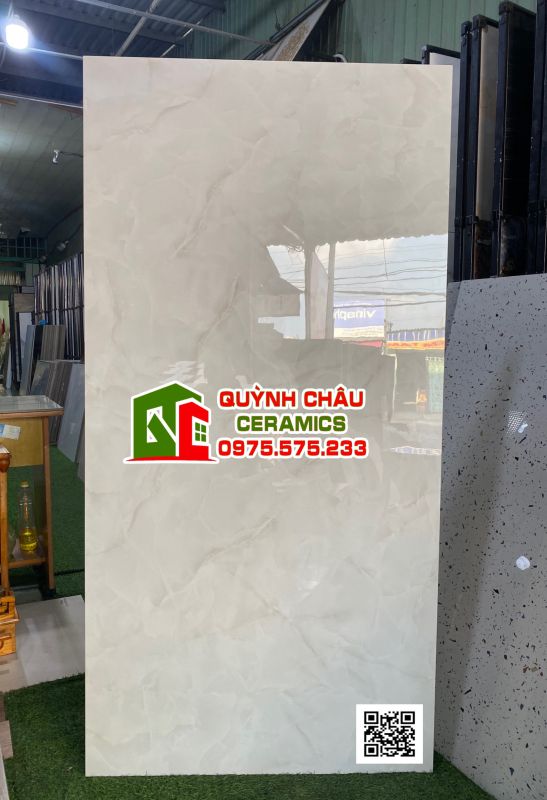Gạch lát nền 80x160 ấn độ Moon onyx vân đá nhẹ bóng kiếng 5070