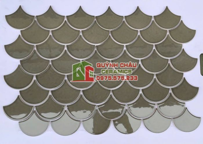 Gạch mosaic gốm vảy cá màu nâu bóng
