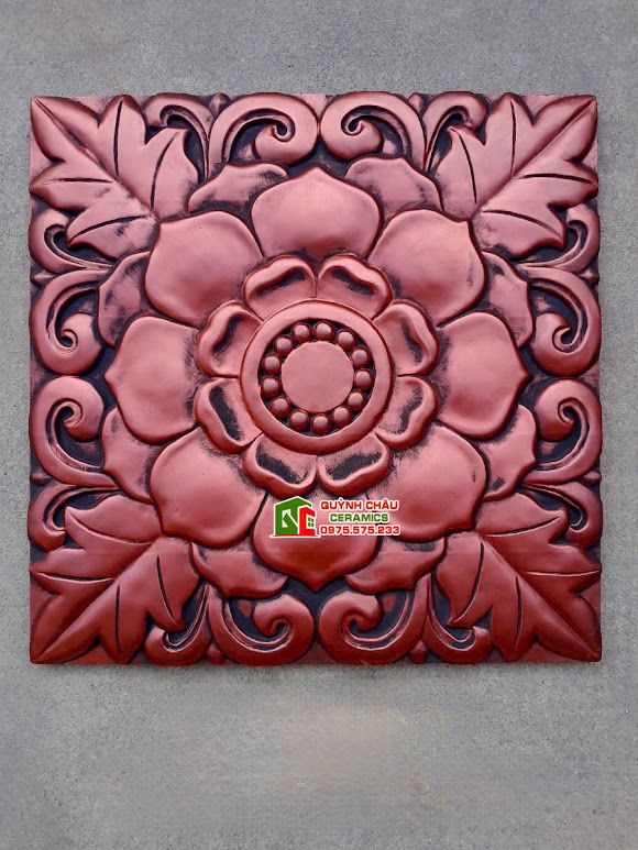Gạch trang trí 40x40 họa tiết bông hông đỏ mận đậm giả cổ