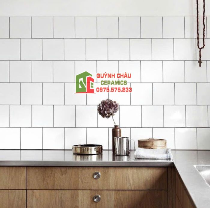 Gạch thẻ ốp tường 10x10 trung quốc màu trắng bóng