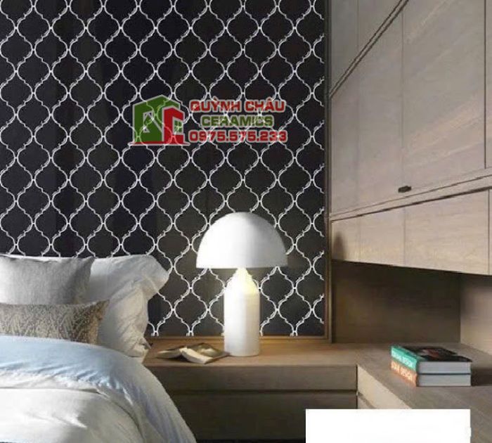 Gạch mosaic hình lồng đèn màu đen tuyền mờ