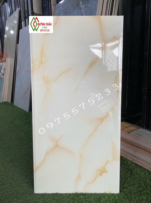 Gạch 40x80 vân mây vàng ốp tường men bóng