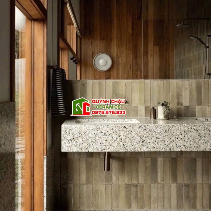 Gạch thẻ gợn sóng 6x24cm màu vàng nâu hiệu ứng