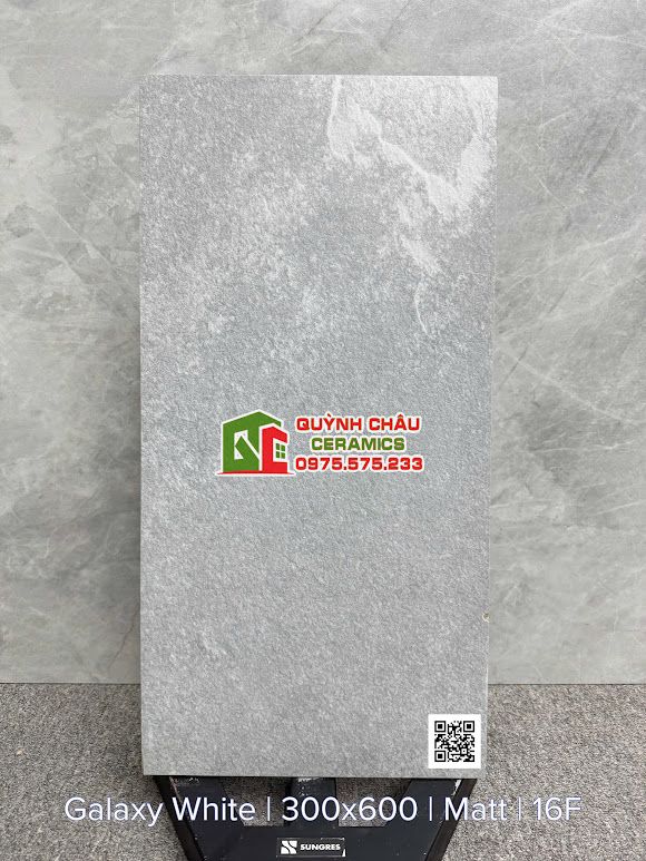 Gạch ấn độ 30x60 mờ xám trắng giả đá cao cấp