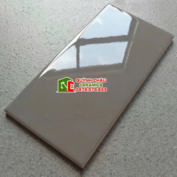 Gạch thẻ 10x20cm màu xám bóng