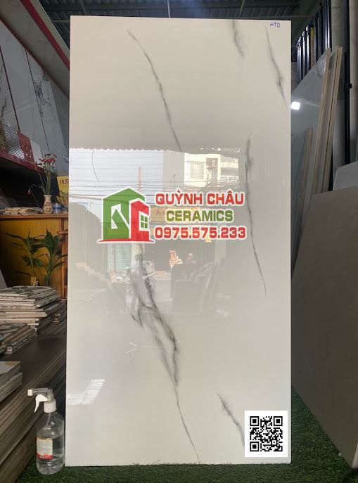 Gạch ấn độ 60x120 bóng kiếng trắng ít vân đẹp mắt