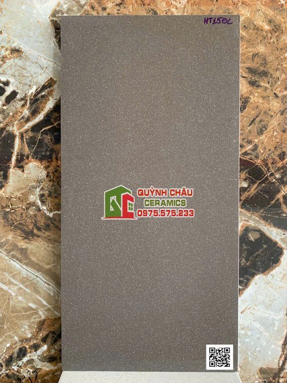 Gạch đồng chất taicera 30x60 xám đen muối tiêu