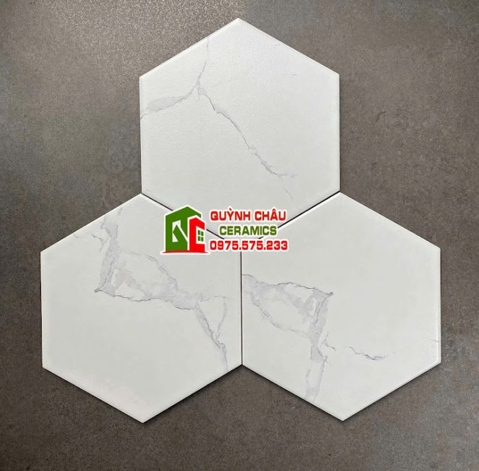Gạch lục giác mờ trắng vân mây xám