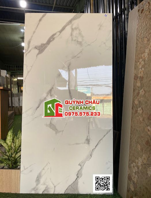Gạch ốp lát 60x120 màu trắng vân đá nhiều vân ngẫu nhiên bóng kiếng