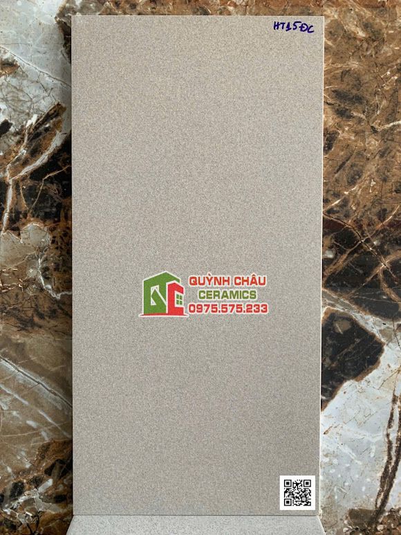 Gạch taicera 30x60 xám lông chuột đá đồng chất