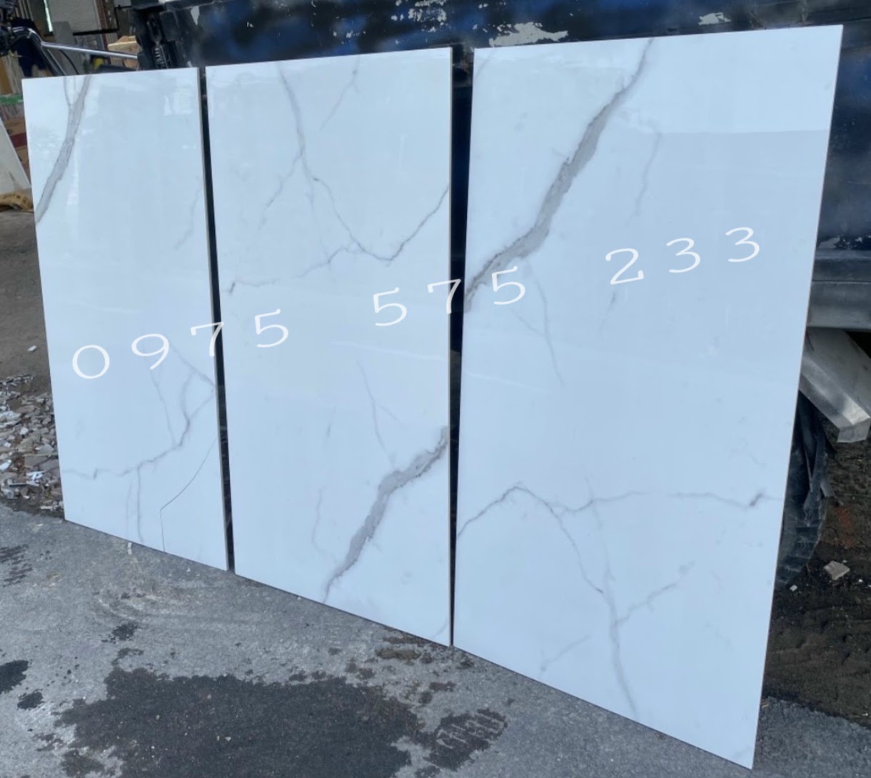 Gạch lót nền bóng kiếng 60x120 trắng vân khói