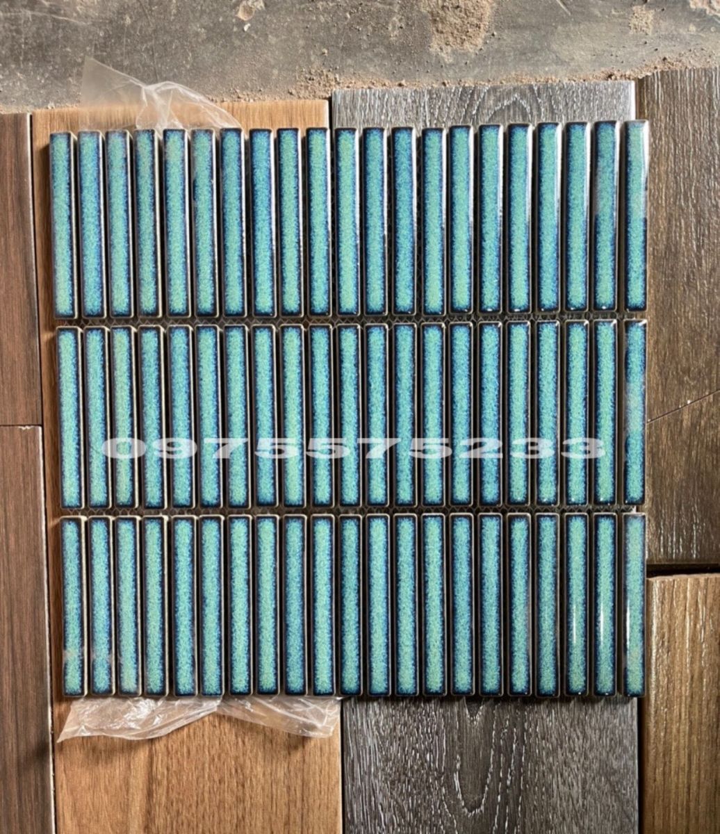 Gạch ốp tường mosaic xanh đũa que xanh biển
