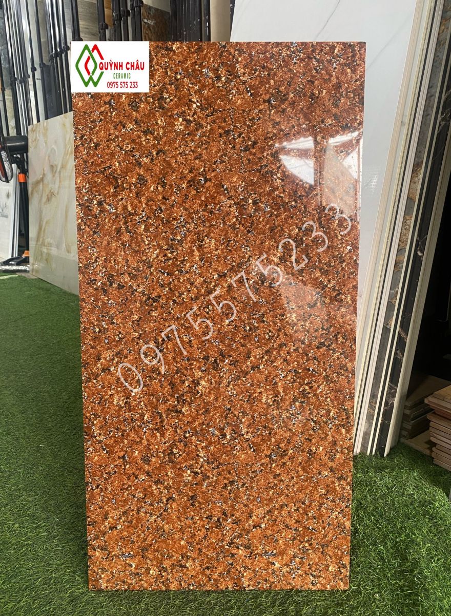 Gạch giả đá hoa cương 40x80 ốp cột bóng kiếng