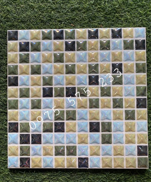 Gạch nhũ vàng 30x30 trang trí không gian đẹp Gạch nhũ vàng 30x30 trang trí không gian đẹp