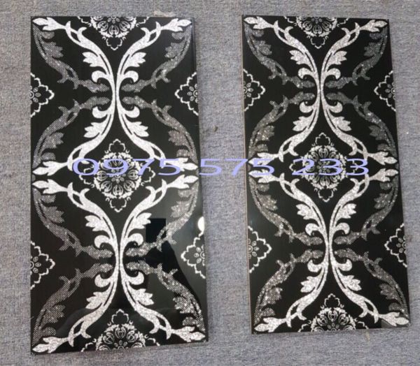 Đại lý bán gạch thảm điểm trang trí 30x60 khắc nhũ bạc sang trọng cao cấp Đại lý bán gạch thảm điểm trang trí 30x60 khắc nhũ bạc sang trọng cao cấp