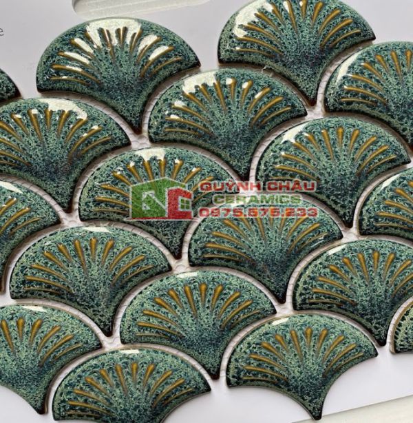 Gạch mosaic vảy cá xanh rêu gốm men rạn hiệu ứng lồi Gạch mosaic vảy cá xanh rêu gốm men rạn hiệu ứng lồi