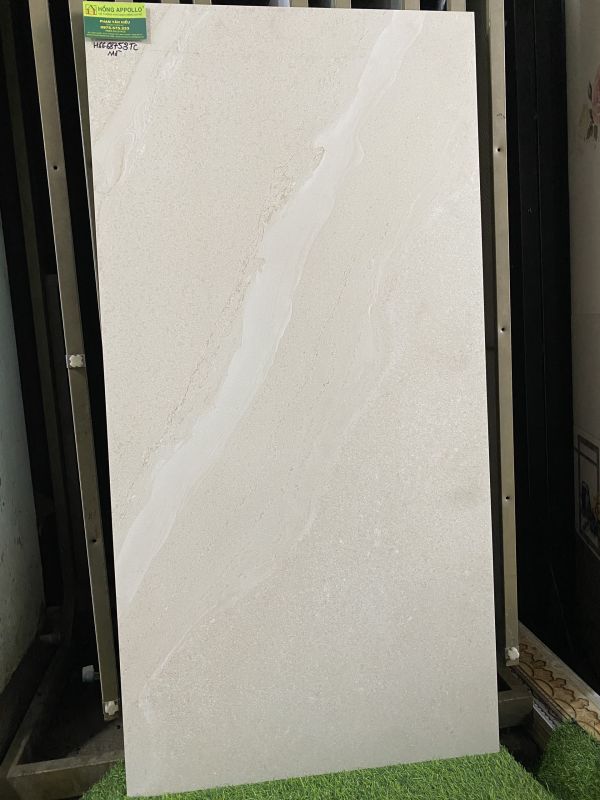 Gạch mờ kem vân đẹp 60x120 ốp lát granite