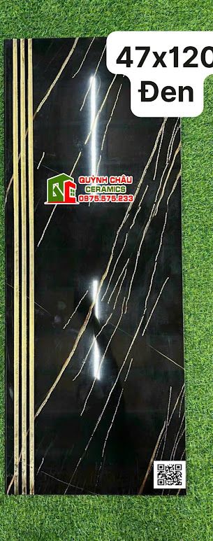 Gạch lát cầu thang tam cấp 47x120 đen khắc kim nhũ vàng Gạch lát cầu thang tam cấp 47x120 đen khắc kim nhũ vàng