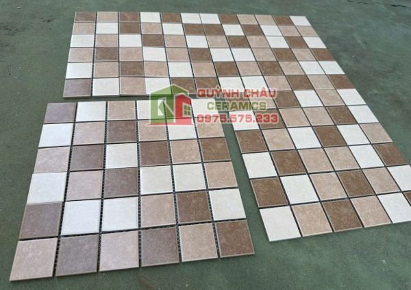 Gạch mosaic gốm mờ hỗn hợp màu nâu vàng Gạch mosaic gốm mờ hỗn hợp màu nâu vàng