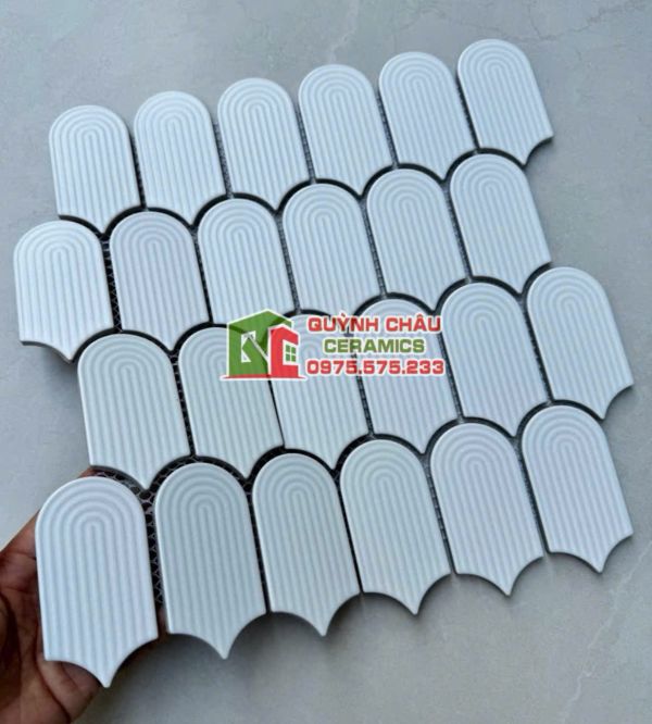 Gạch mosaic hoa văn vân tay gợn màu trắng Gạch mosaic hoa văn vân tay gợn màu trắng