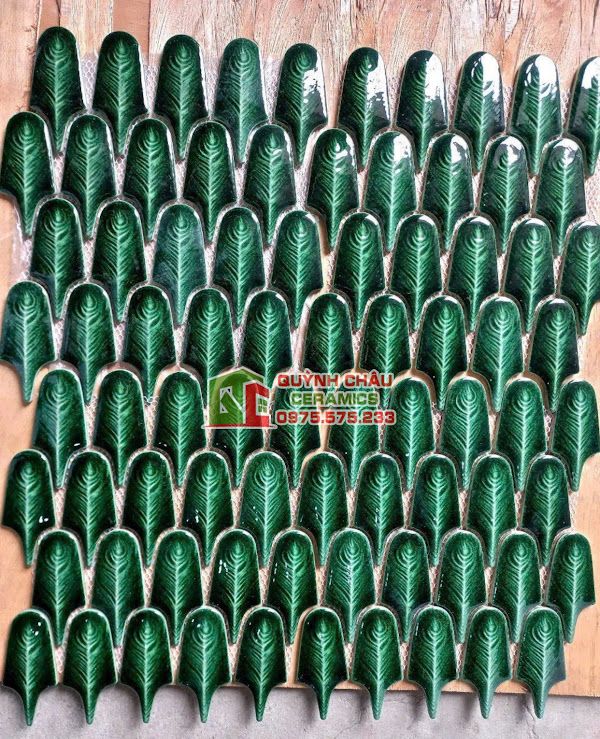 Gạch mosaic lông vũ màu xanh đẹp Gạch mosaic lông vũ màu xanh đẹp