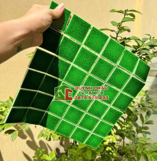 Gạch mosaic men rạn màu xanh lá Gạch mosaic men rạn màu xanh lá