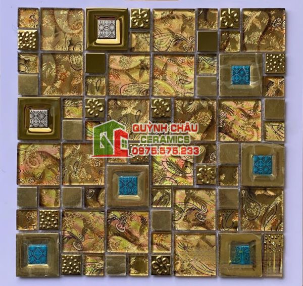 Gạch mosaic thuỷ tinh màu vàng điểm hoa văn Gạch mosaic thuỷ tinh màu vàng điểm hoa văn