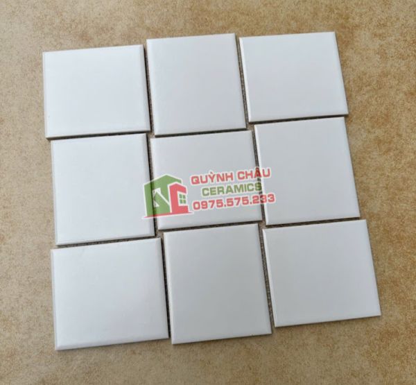 Gạch mosaic trắng mờ hình vuông  Gạch mosaic trắng mờ hình vuông