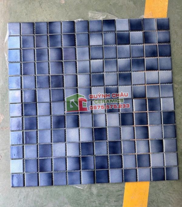 Gạch mosaic xanh dương hiệu ứng màu Gạch mosaic xanh dương hiệu ứng màu