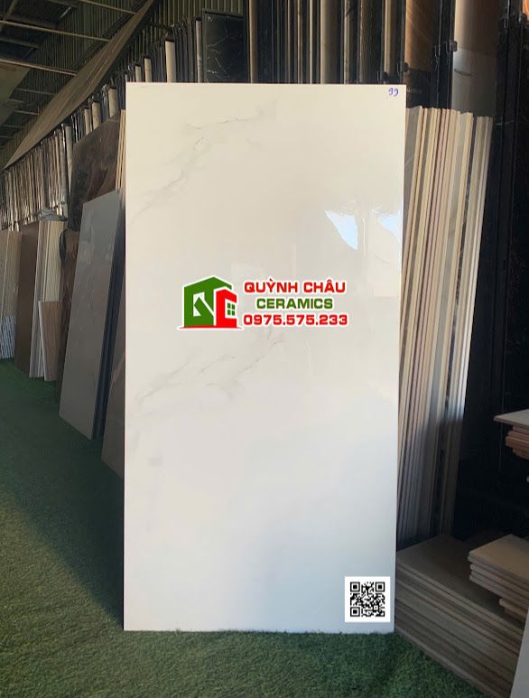 Gạch ốp tường 60x120 trắng vân khói xám nhẹ