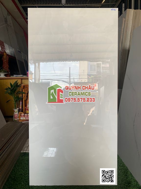 Gạch taicera 60x120 vân đá màu nhạt bóng kiếng Gạch taicera 60x120 vân đá màu nhạt bóng kiếng