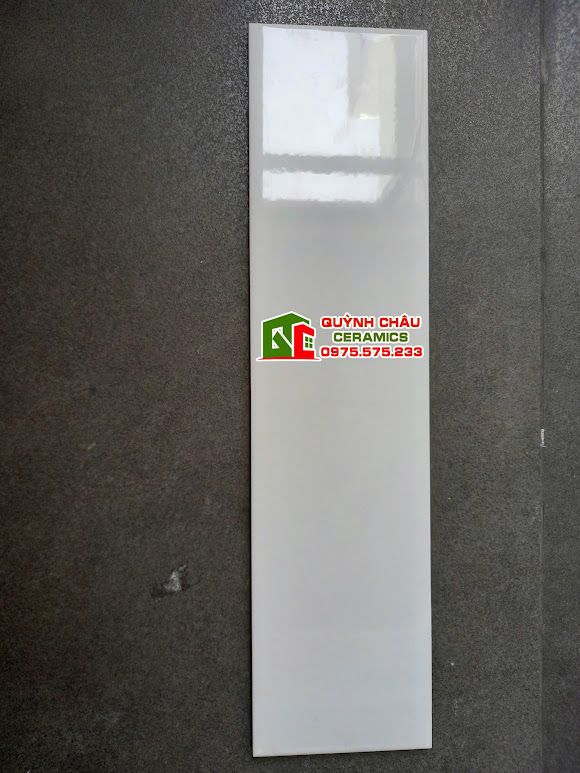 Gạch thẻ 10x40cm men màu trắng bóng Gạch thẻ 10x40cm men màu trắng bóng