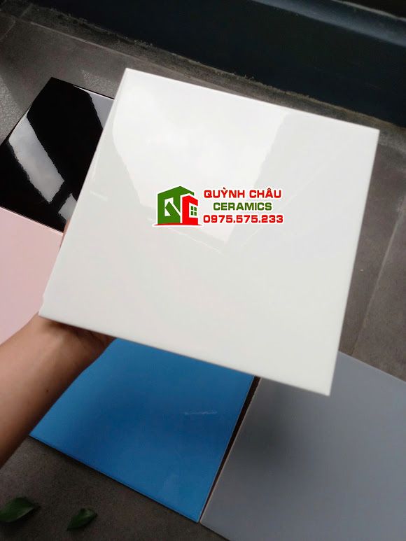 Gạch thẻ 20x20cm men trắng bóng Gạch thẻ 20x20cm men trắng bóng