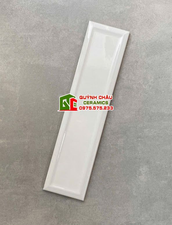 Gạch thẻ 6.8x28 men trắng bóng lõm cạnh Gạch thẻ 6.8x28 men trắng bóng lõm cạnh