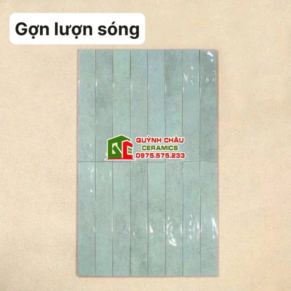 Gạch thẻ gợn sóng 6x40cm màu xanh ngọc hiệu ứng loang Gạch thẻ gợn sóng 6x40cm màu xanh ngọc hiệu ứng loang