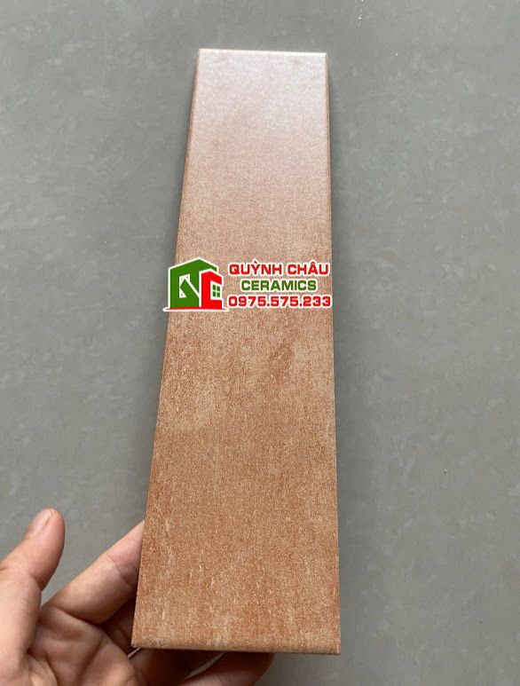 Gạch thẻ hiệu ứng đá nâu mờ 75x300 trung quốc Gạch thẻ hiệu ứng đá nâu mờ 75x300 trung quốc