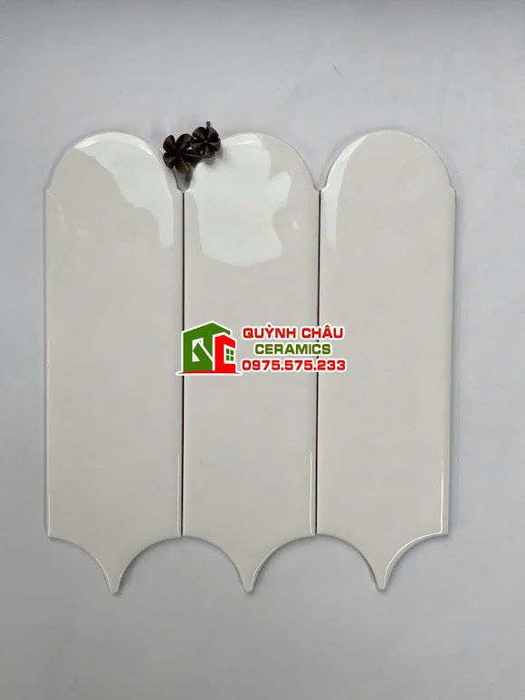 Gạch thẻ lông vũ màu trắng kem gợn sóng Gạch thẻ lông vũ màu trắng kem gợn sóng