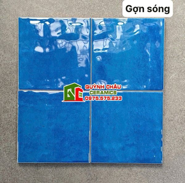 Gạch thẻ lượn sóng 12x12 cm màu xanh dương hiệu ứng Gạch thẻ lượn sóng 12x12 cm màu xanh dương hiệu ứng