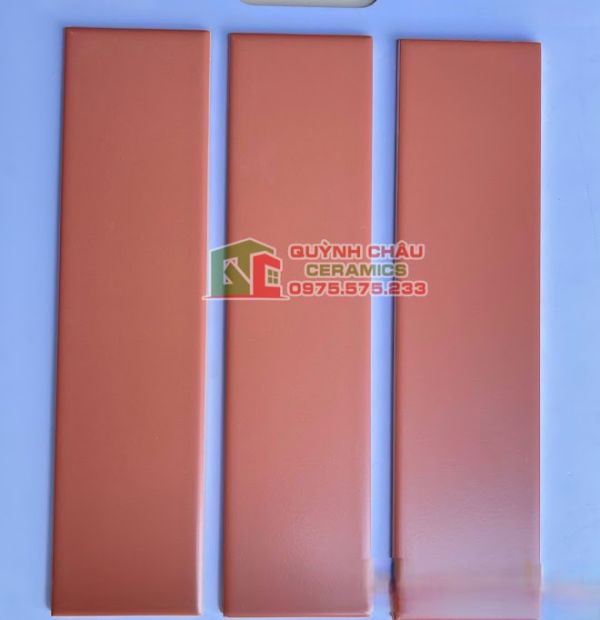 Gạch thẻ mờ 75x300 màu cam đất
