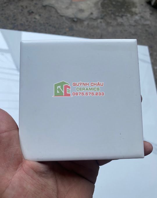 Gạch thẻ vuông 10x10 trắng mờ Gạch thẻ vuông 10x10 trắng mờ